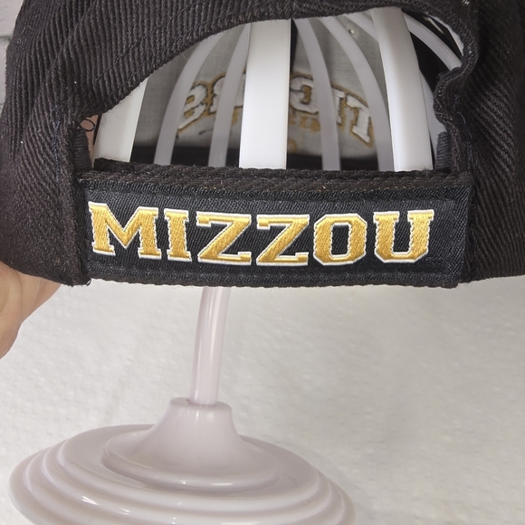 Mizzou Black Baseball Cap NWOT - Picture 5 of 6